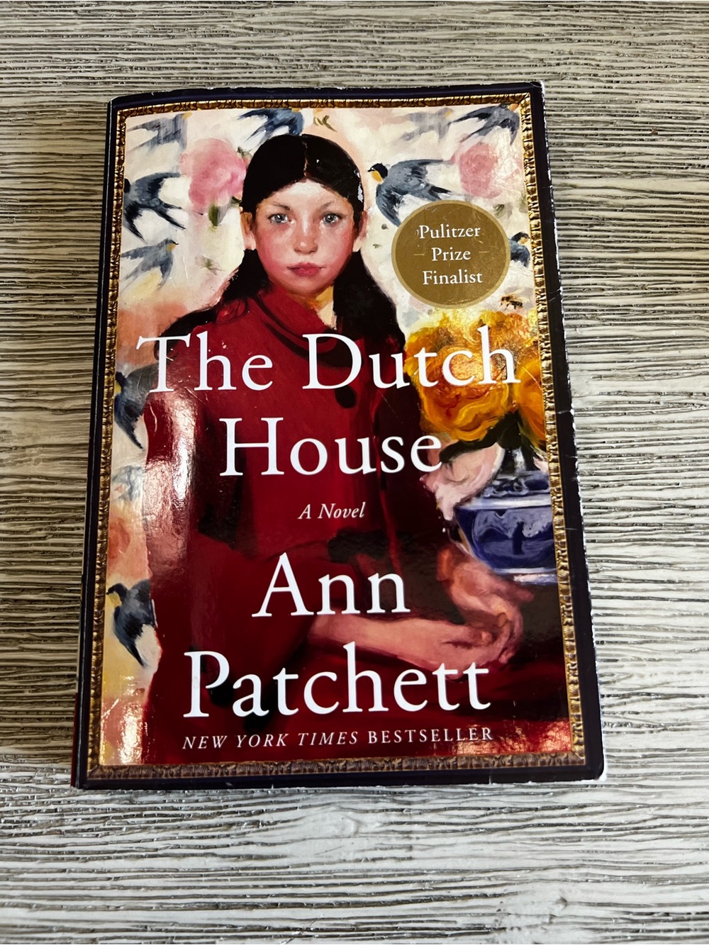 📚 "The Dutch House" by Ann Patchett - Paperback Book